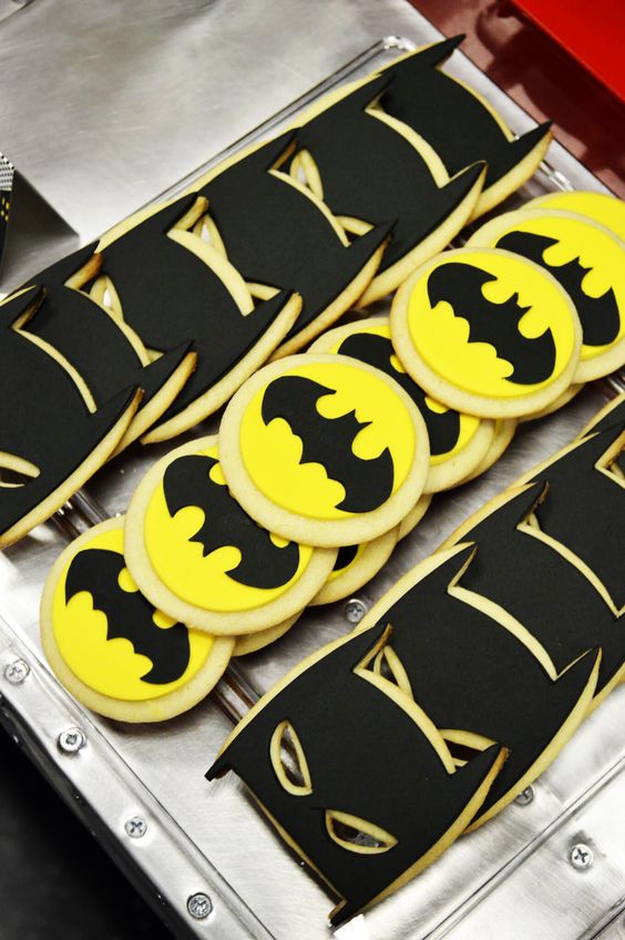 Detalles personalizados para fiesta temática de Batman