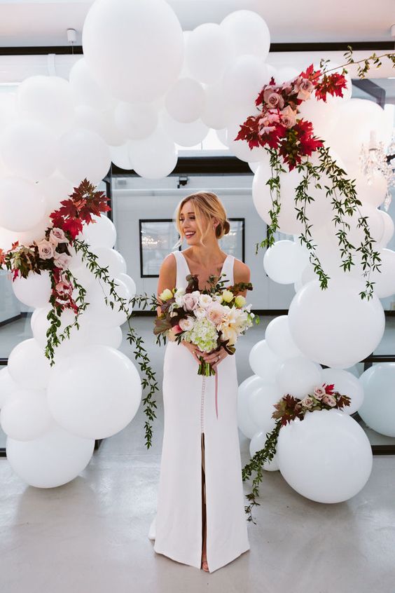 marco con globos para bodas