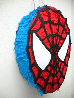 Piñatas de spiderman