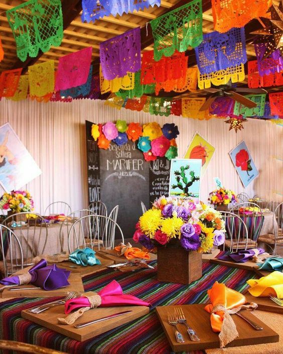  Decoración en colores mexicanos para fiestas