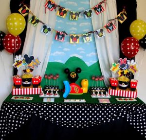 Decoración de la Casa club de Mickey para cumpleaños
