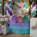 decoracion de mesa principal fiesta de unicornio (7)