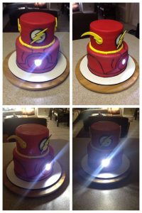Diseños de pasteles con tema de flash